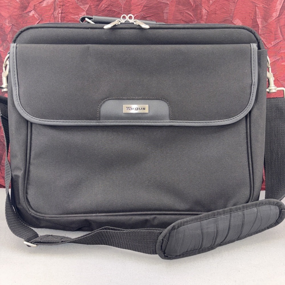 Targus Notepac Versatile 15.6 Laptop Case OCN1-12 Shoulder Strap Never Used EC‎